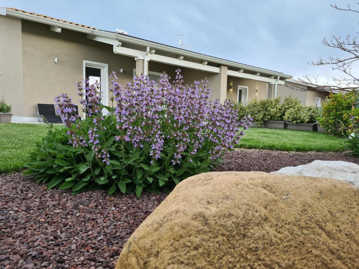 Residence Le Aromatiche Cavaion Veronese Exterior photo