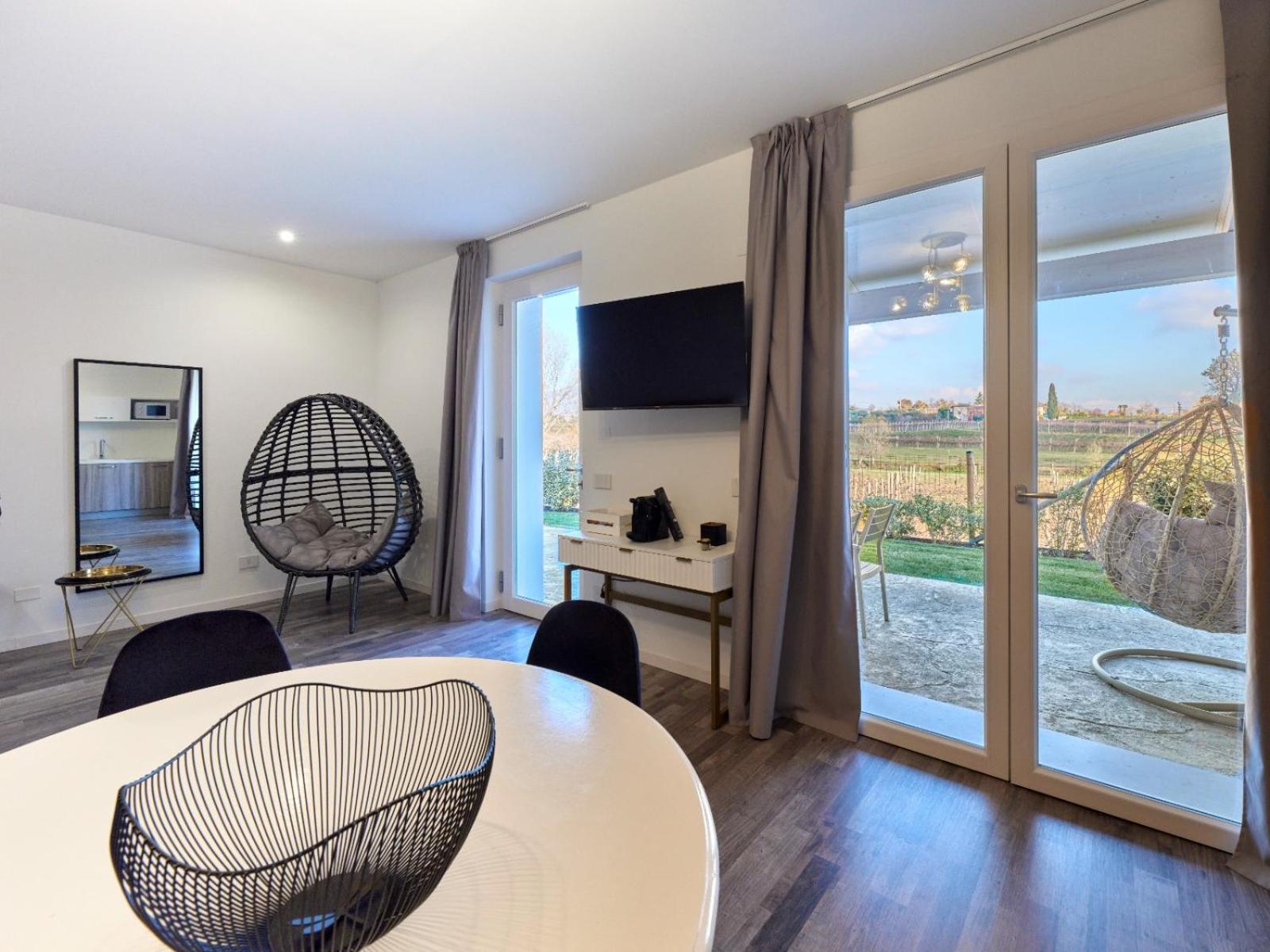Residence Le Aromatiche Cavaion Veronese Exterior photo